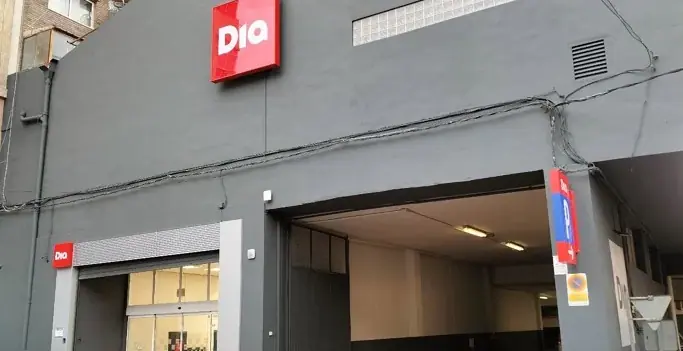 Dia en Avenida Constitucion 3, Abarán