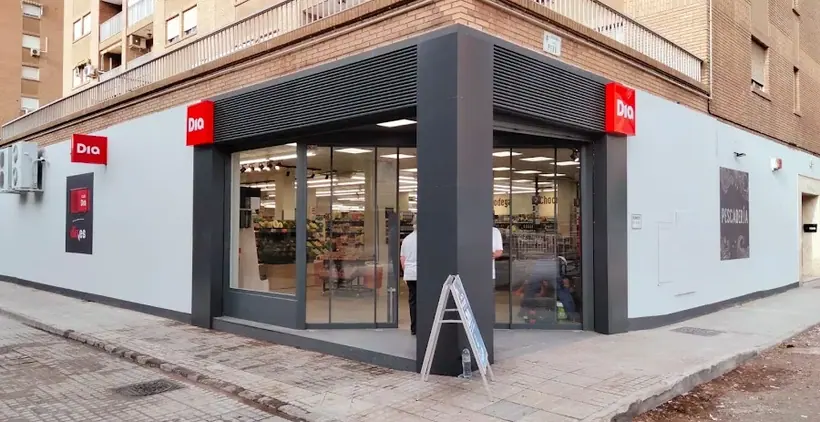 Dia en Calle Carrera del Peru 70, Almería