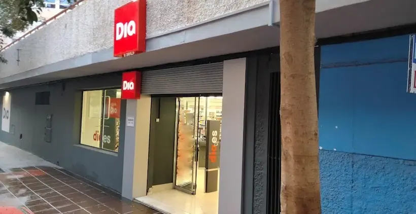 Dia en Calle Pablo Ruiz Picasso 14, Almería