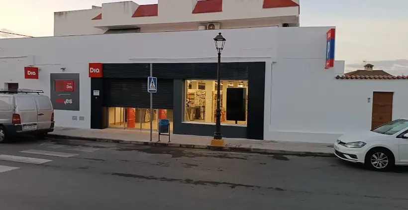Dia en Carretera De la Estación 27, Almodóvar del Río