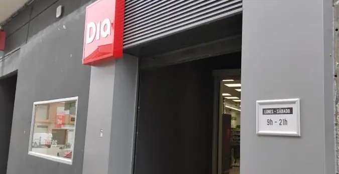 Dia en Avenida Toledo 8, Argés
