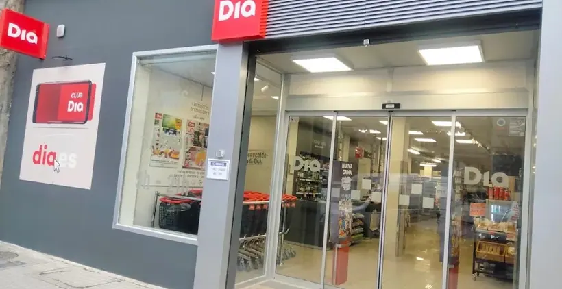 Dia en Plaza Castaños 8, Barañain