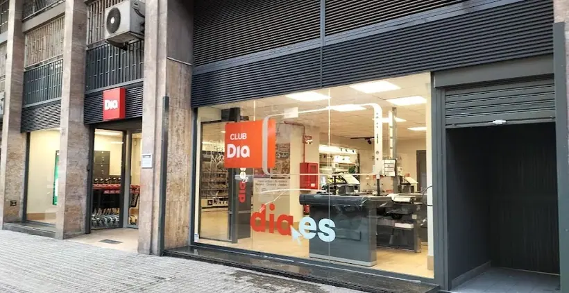 Dia en Calle Rocafort 39, Barcelona