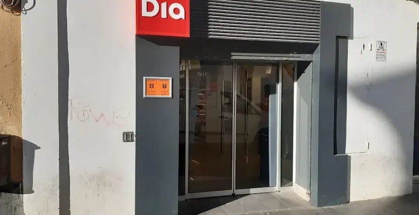 Dia en Plaza De la Libertad 5, Cádiz