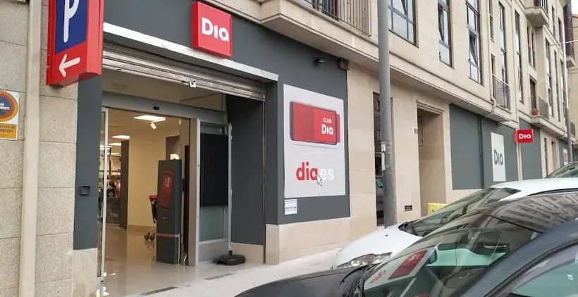 Dia en Calle Olmos S/N, Cambados