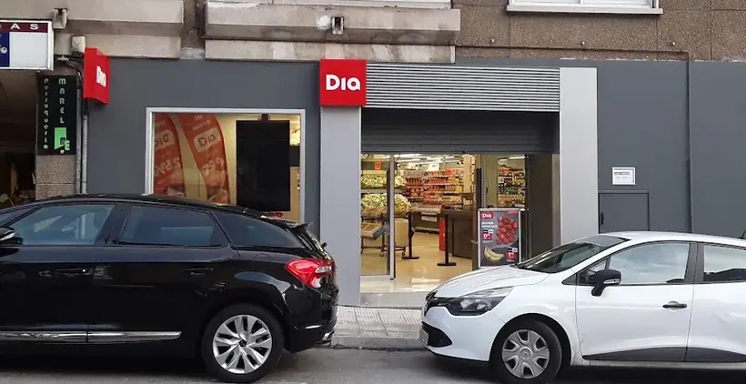 Dia en Avenida Bueu 28, Cangas