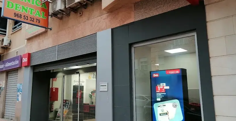 Dia en Calle Ramon y Cajal 148, Cartagena