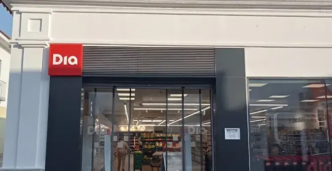 Dia en Calle De la Plaza 41, Cartaya
