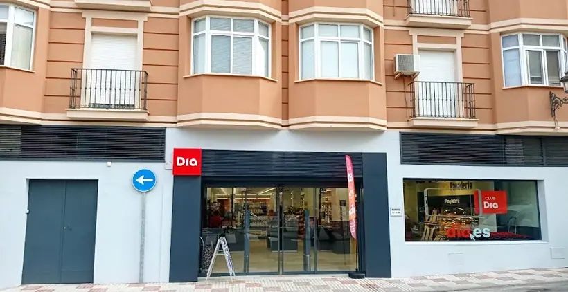 Dia en Calle Santa Teresa S/N, Coín