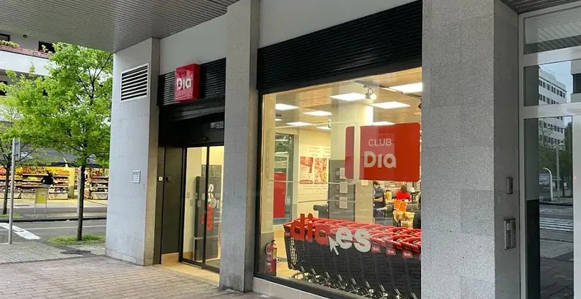 Dia en Avenida Barcelona 30-32, Donostia-San Sebastián