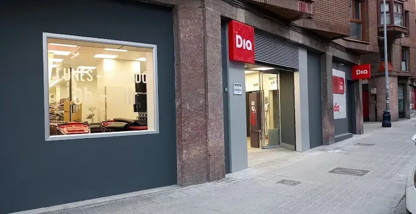 Dia en Calle Juan Mari Altuna 10,12, Durango