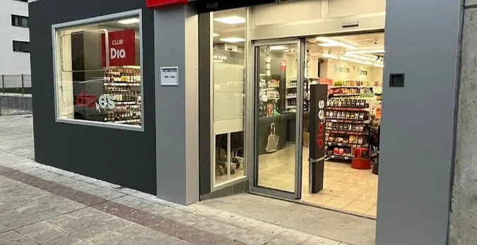 Dia en Avenida Reino de Navarra 22, Egüés
