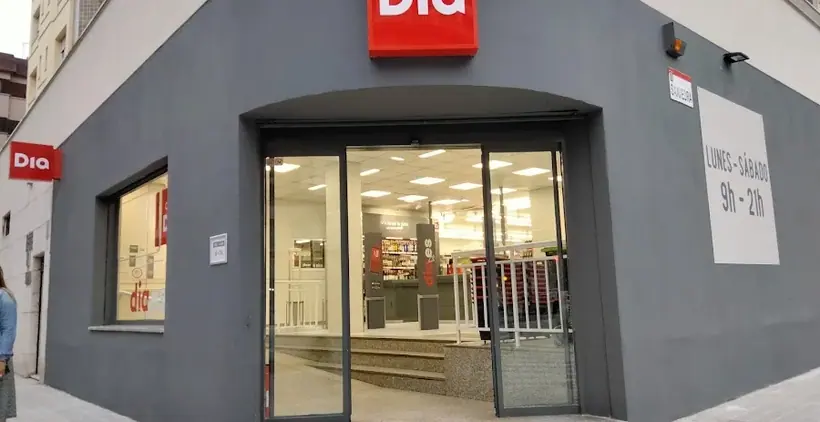 Dia en Calle Mieres 9, Gijón