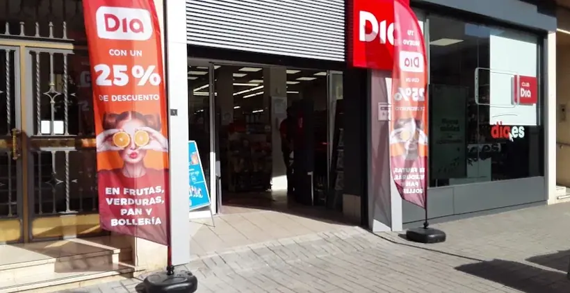 Dia en Calle Filiberto Villalobos 145, Guijuelo