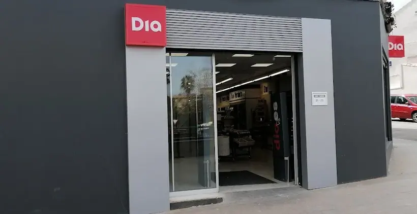 Dia en Avenida Eduardo Garcia Maroto 9, Jaén