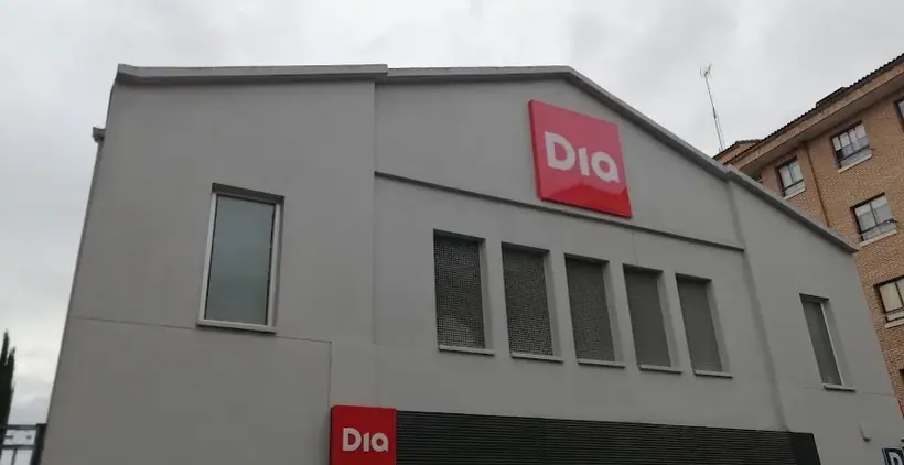 Dia en Avenida Estacion 10, Laguna de Duero