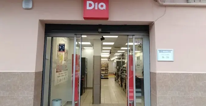 Dia en Calle Doctor Fleming 11, Llinars del Vallès