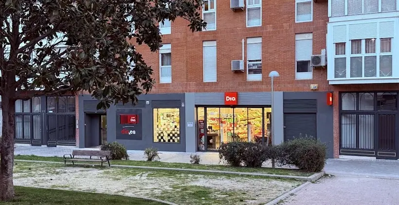 Dia en Avenida Orovilla 57, Madrid