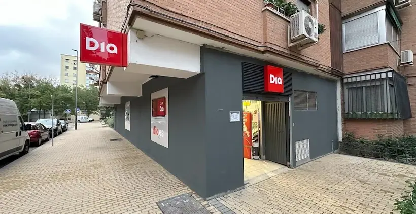 Dia en Calle Alegria de la Huerta 33, Madrid