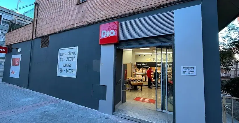 Dia en Calle Benito Prieto 8, Madrid