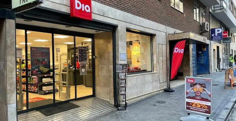 Dia en Calle De Alonso Cano 42, Madrid
