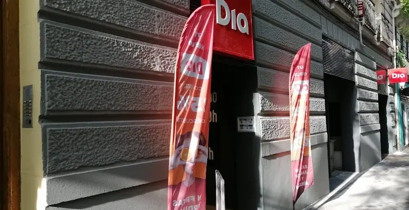 Dia en Calle Fernandez de los Rios 45, Madrid