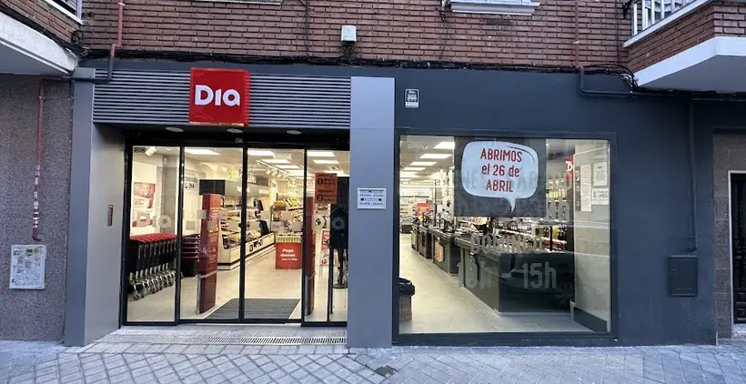 Dia en Calle Gomez Acebo 18-20, Madrid