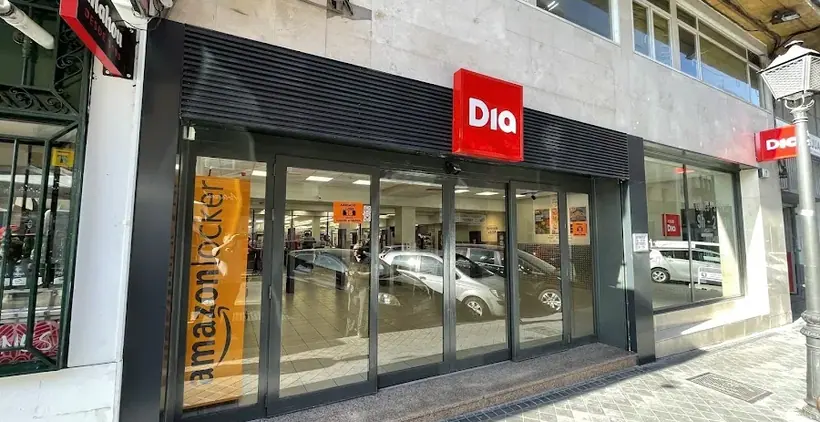 Dia en Calle Juan de Vera 6, Madrid