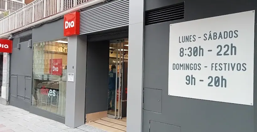 Dia en Calle Lopez de Hoyos 299, Madrid