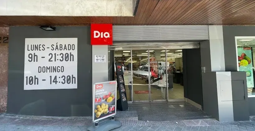 Dia en Calle Martinez Izquierdo 63, Madrid