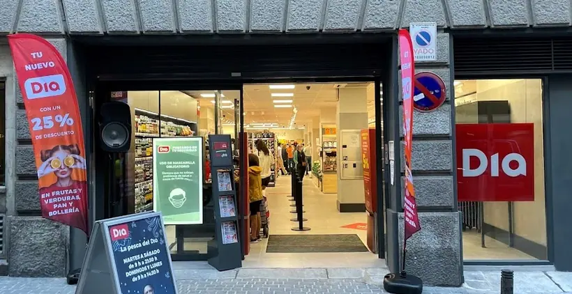 Dia en Calle Valverde 13, Madrid
