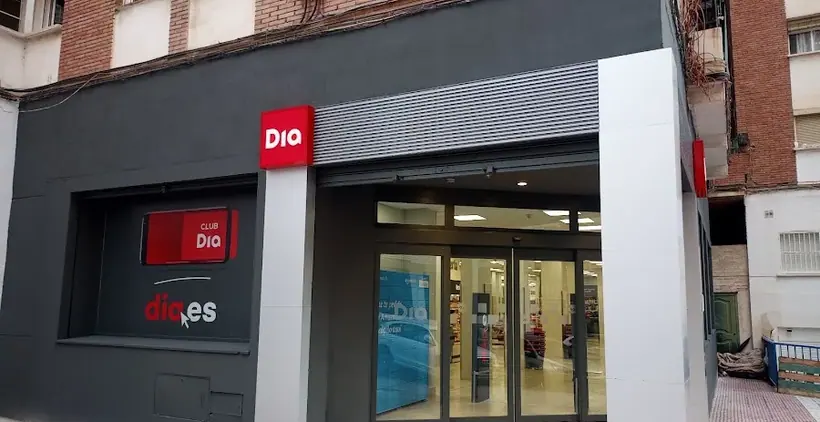 Dia en Calle Arturo Reyes 1, Málaga