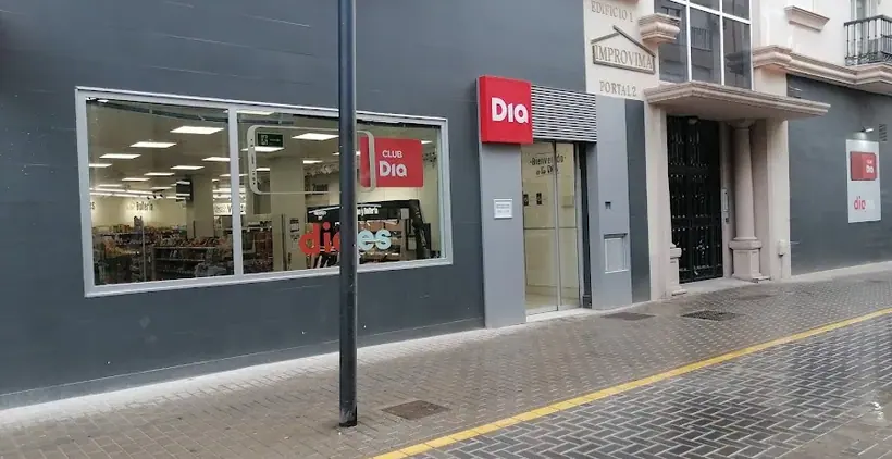 Dia en Calle Caniche S/N, Maracena