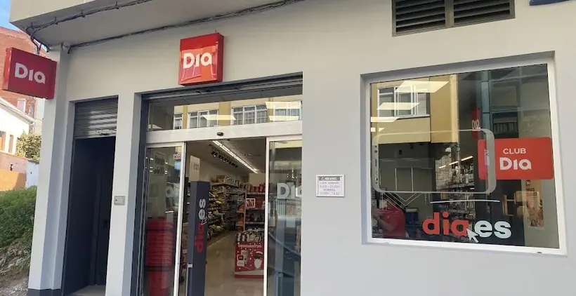 Dia en Calle Da Carreira 10, Miño