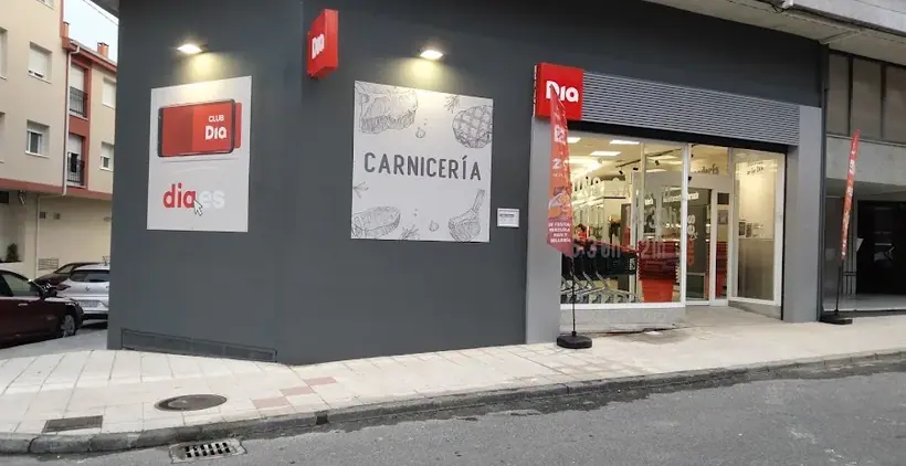 Dia en Calle Alvaro Cunqueiro 6, Monterroso