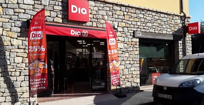 Dia en Avenida Valencia 18, Mora de Rubielos