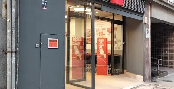 Dia en Avenida Valentin Masip 7, Oviedo