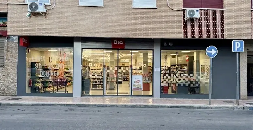 Dia en Calle Maria Cristina 19, Parla