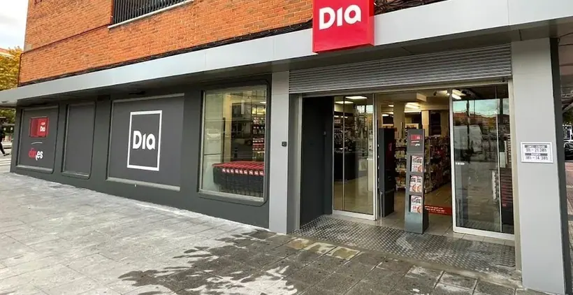 Dia en Calle San Anton 2, Parla