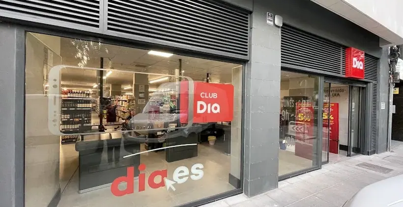 Dia en Calle Egido de la Fuente 8, Pinto