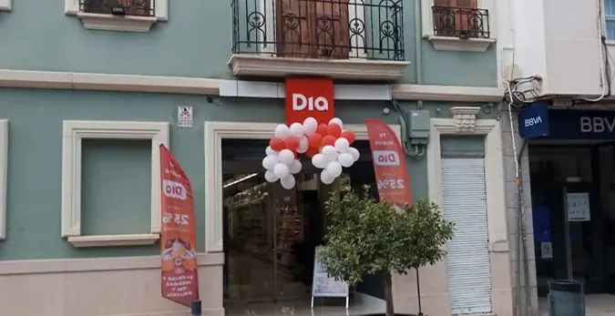 Dia en Avenida Valencia 18B, Puçol