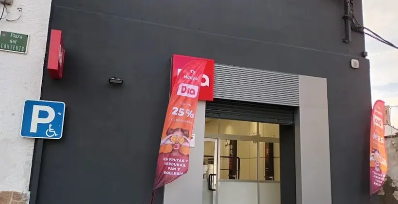 Dia en Plaza Del Convento 4, Puebla de Montalbán