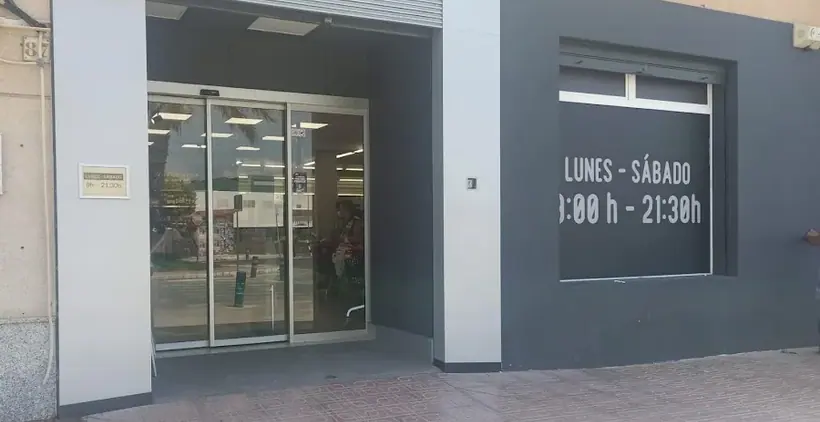 Dia en Calle Los Antones 87, Pulpí