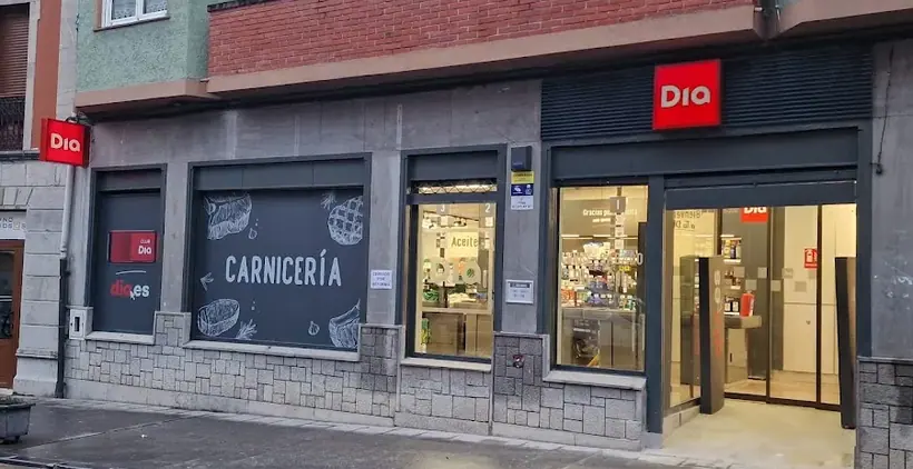 Dia en Avenida De Galicia 8, Salas
