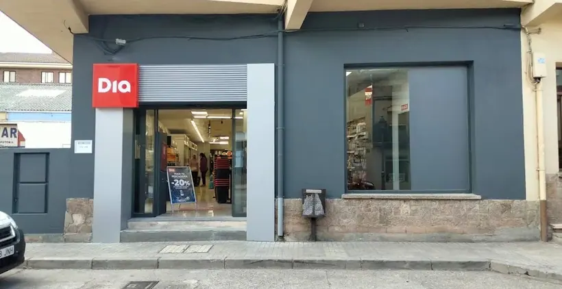 Dia en Avenida De la Estación 2,4, Salas de los Infantes