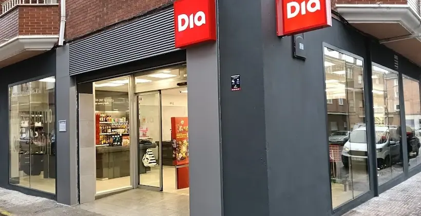 Dia en Calle Villa y Tierra 2, Saldaña