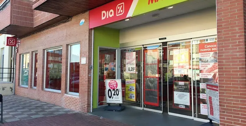 Dia en Avenida Reino de Leon 7, Santa María del Páramo