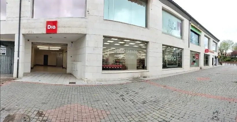 Dia en Calle Vega 37, Seseña