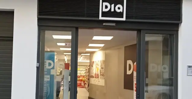 Dia en Calle Gerona Esquina A Cl.maria Coronel 32 19, Sevilla