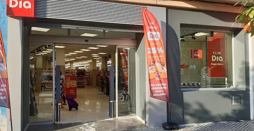 Dia en Calle Luis Montoto 26, Sevilla